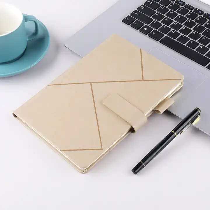 100 Sheets A5 Soft Cover Leather Notebook Custom Journal Refillable Notebook With Pen Set