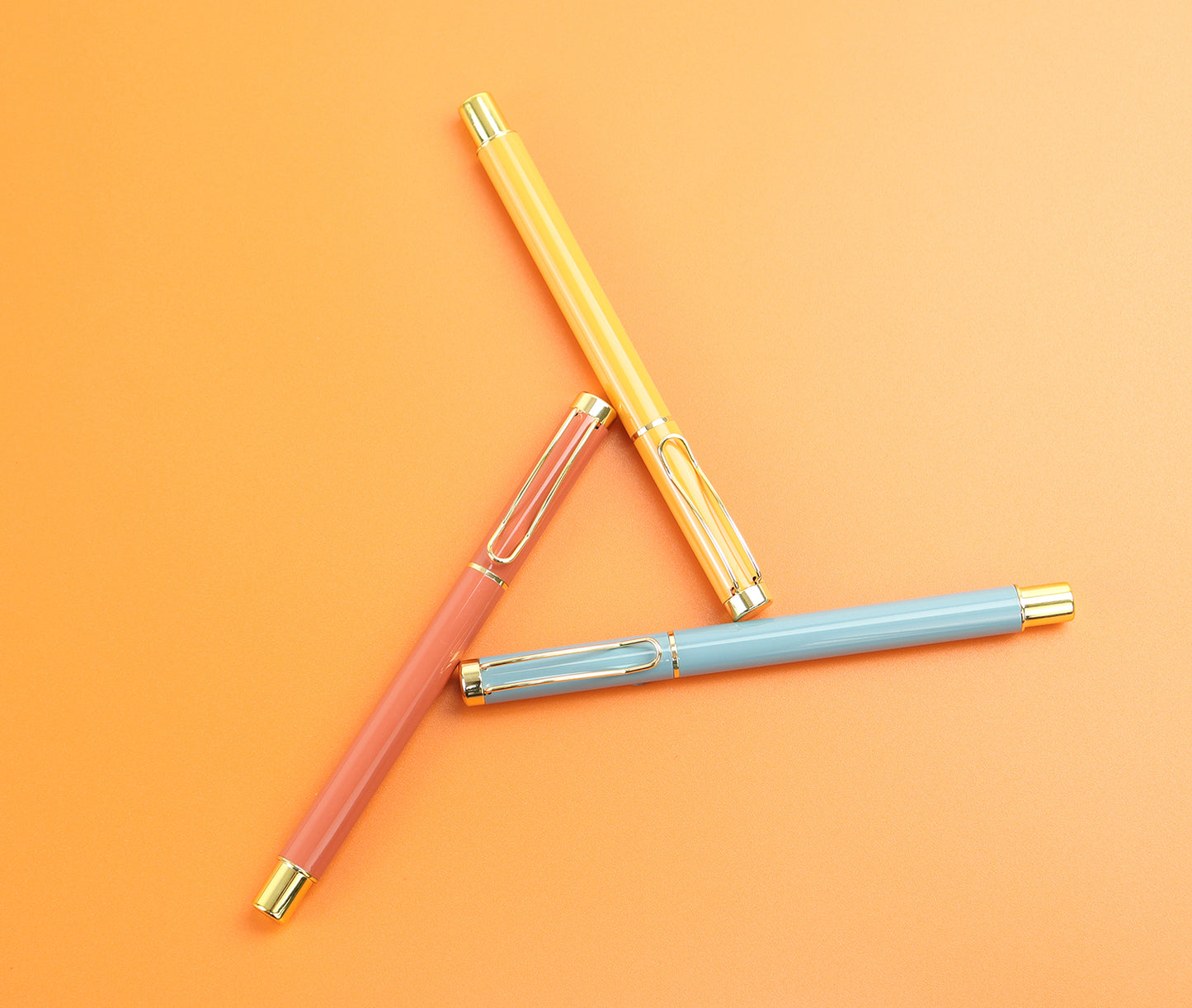 New Design Hot Selling Promotion Customized Pen Color Heat Transfer Metal Color Female Pen 0.5mm