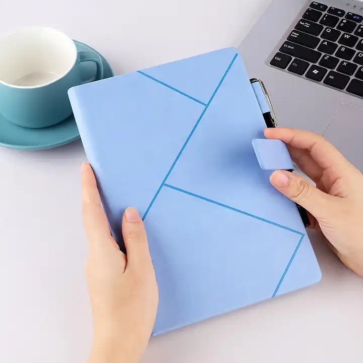 100 Sheets A5 Soft Cover Leather Notebook Custom Journal Refillable Notebook With Pen Set